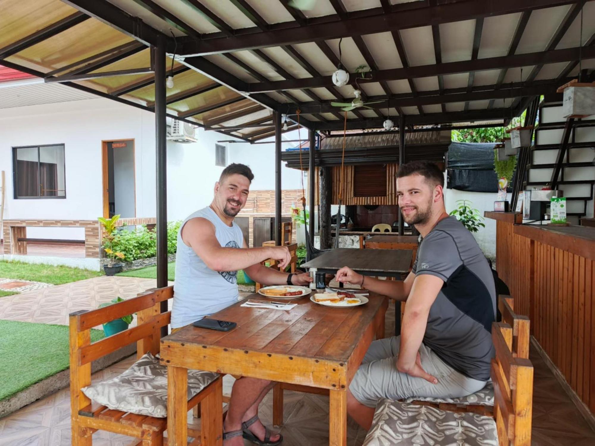 Casa Mia Inn Dauis Zewnętrze zdjęcie